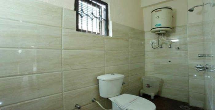 Vijay Palace Hostel Dharamshala Ngoại thất bức ảnh